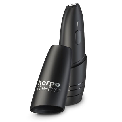 herpotherm neo pret aukstumpumpām, darbojas ar koncentrētu siltumu, oriģinālā herpes pildspalva, ātra atvieglojuma nodrošināšana ar vienu pogas pieskārienu, iespējamas līdz pat 200 lietošanas reizēm ar vienu bateriju komplektu