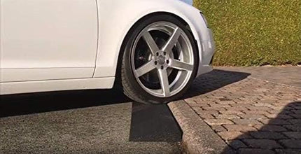 Bepco apmales rampa, GxPxA: 50 x 25 x 5 cm, izgatavota no gumijas (melna), piekļuves rampa, durvju sliekšņa rampa, ar iestrādātām paplāksnēm stiprināšanai