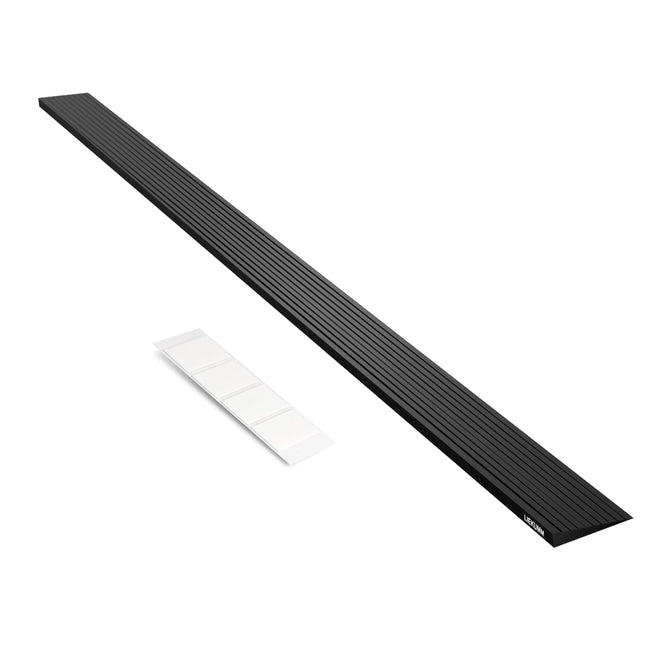 LIEKUMM 1 cm augsta durvju sliekšņa rampa, 650 kg celtspēja gumijas ratiņkrēslu rampa, pārnēsājama, maza izmēra sliekšņa rampa mājām, pakāpieniem, apmalēm, elektriskajiem ratiņkrēsliem, skrejriteņiem, motocikliem, sagriežama