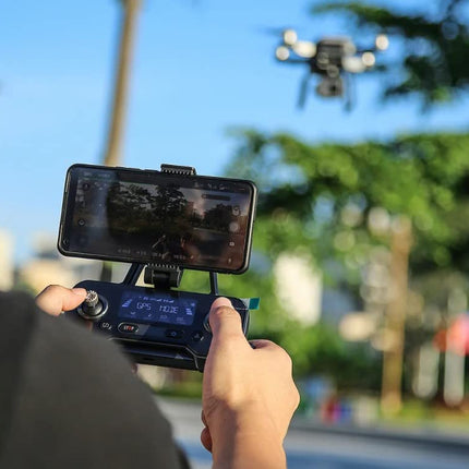 LUXWALLET Skyline² 5 GHz profesionāls drons ar True 4K kameru, GPS, piekaramu stabilizatoru un pārnēsāšanas somu, 30 km/h-3 km attālums, melns