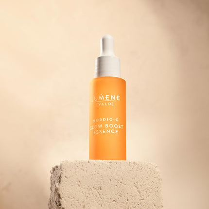 LUMENE Nordic-C [VALO] Glow Boost C vitamīna serums ar hialuronskābi, vegāns 30 ml