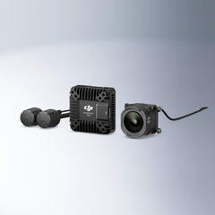 DJI O4 Air Unit Pro FPV droniem, digitālā pārraides sistēma, zema latentuma vērtība 15 ms, maksimālais darbības rādiuss 15 km, video ierakstīšana ar izšķirtspēju 4K/120 kadri/s, redzes lauks 155°, 1/1,3 collu CMOS sensors