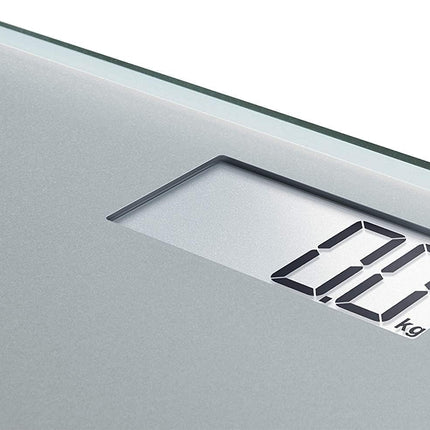 Soehnle Style Sense Compact 300 personālie digitālie svari ar īpaši lielu platformu, svari ar viegli nolasāmu LCD displeju, personālie svari īpaši plakanā dizainā, ķermeņa svari no drošības stikla