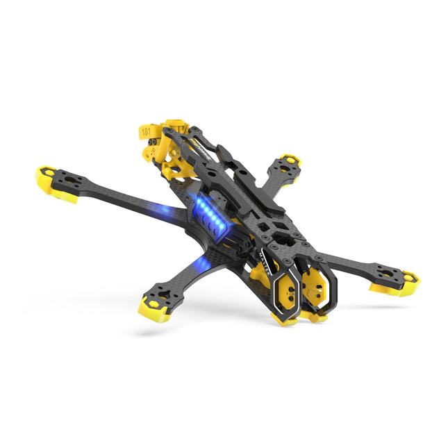 Master 5 V2 drona rāmis — 226 mm garenbāze, viegls dizains, vibrāciju slāpējoša konstrukcija, CNC alumīnija sakausējuma galva, saderīga ar DJI O3 Air Unit, ideāli piemērota frīstaila lidošanai.
