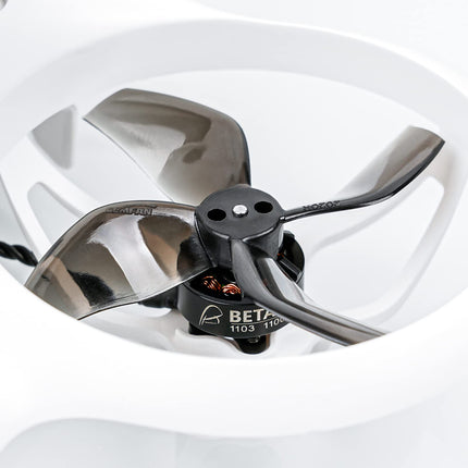 BETAFPV ExpressLRS Cetus X 2S bezkontaktu kvadrokopters ar F4 1S 15A lidojuma kontrolieri, 1103 11000KV motoru, M04 VTX C04 FPV kameru. Betaflight atbalsts FPV iesācējiem, lai lidotu ātrāk un tālāk.