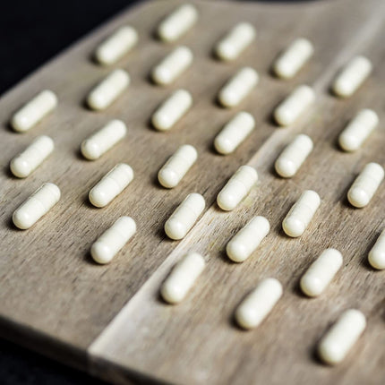 bedrop peru pieniņa kapsulas, bioloģiskās kvalitātes, 60 kapsulas - 1 kapsula = 980 mg tīra peru pieniņa, 10-HDA saturs &lt;4,8% - peru pieniņš, kas bagāts ar polifenoliem un flavonoīdiem
