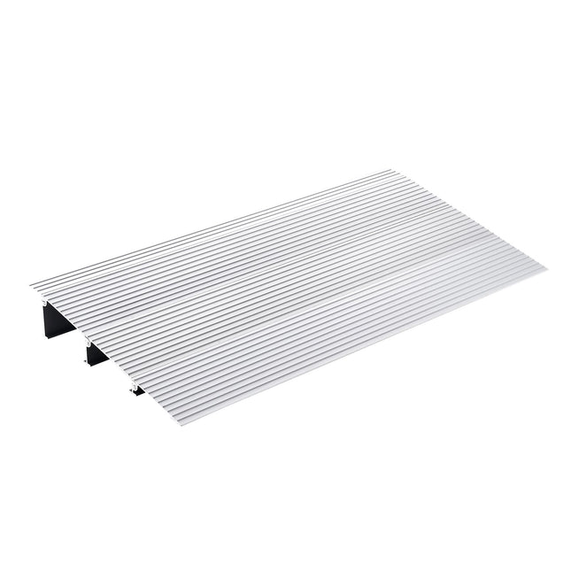 VEVOR durvju sliekšņa rampa 43,6 x 86,4 x 7,6 cm ratiņkrēslu rampa 362,8 kg celtspēja alumīnija sakausējuma apmales rampa modulāra konstrukcija sliekšņa rampa neslīdoša alumīnija rampa rampa