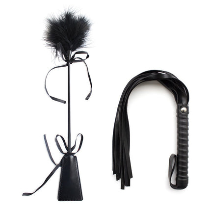 SM Bondage Flogger Erotiska ādas pātaga ar spalvu kutinātāju Ādas roku pēršanas pļauka Lāpstiņa Seksa rotaļlietu aksesuāri BDSM SM pieaugušajiem