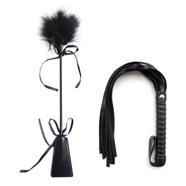 SM Bondage Flogger Erotiska ādas pātaga ar spalvu kutinātāju Ādas roku pēršanas pļauka Lāpstiņa Seksa rotaļlietu aksesuāri BDSM SM pieaugušajiem