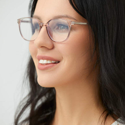FONHCOO zilās gaismas filtra brilles sievietēm TR90 bezrecepšu zilas gaismas brilles, īpaši vieglas pretnoguruma datora brilles, spēļu aizsargbrilles (caurspīdīgas gaiši brūnas)
