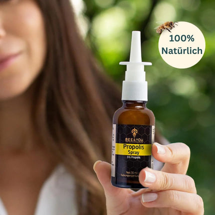 BEE&amp;YOU propolisa aerosols, deguna aerosols 30 ml propolisa ekstrakts, deguna aerosols, bērniem un pieaugušajiem, attīra degunu, bez piedevām, dabīgs, bez alkohola un bez pieraduma efekta, 33 balvas