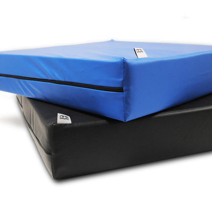 PEPE Mobility - Ratiņkrēsla sēdekļa spilvens pret izgulējumiem (42 x 42 x 8 cm), ortopēdisks, ar atmiņas putām, izgulējumu, melns - Ražots Eiropā