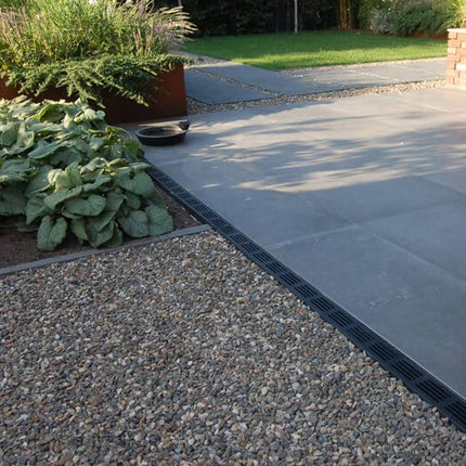 Dizaina drenāžas kanāla komplekts 4,00 m | Alumīnija melna | 65x60 tips (plānie drenāžas kanāli)