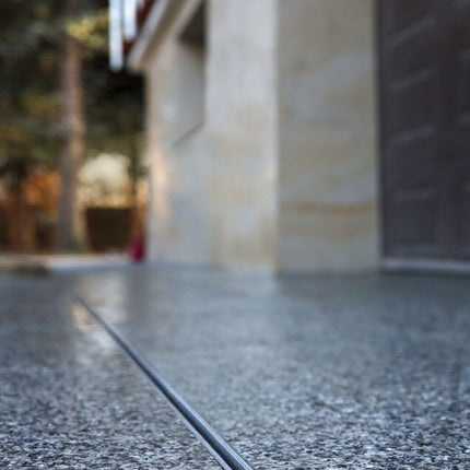 Megaa veikals DRENĀŽAS NOTEKA Spraugaina noteka Grīdas noteka Terases noteka ar alumīnija malu Drenāžas noteka (8 m DRENĀŽAS NOTEKA)