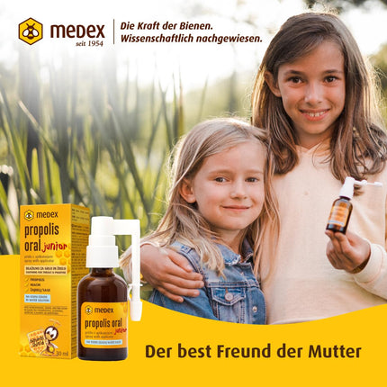 Medex Propolis Oral Junior, propolisa aerosols, mutes un rīkles aerosols, uz ūdens bāzes, BEZ spirta; ar pievienotu medu, salviju, niacīnu, egļu galiem, ar aplikatoru, bērniem no 3 gadu vecuma, 30 ml