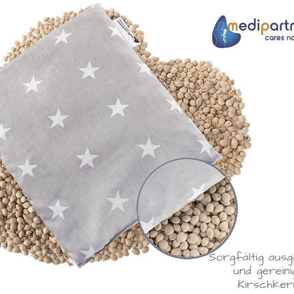 Medi Partners ķiršu kauliņu pildspalva, graudu pildspalva, liels siltuma spilvens, 500 g, taisnstūris, 20 x 25 cm, ekoloģiski dabīgs, 100 % kokvilnas siltuma un aukstuma terapijas masāžas terapija (baltas zvaigznes ar pelēku krāsu)