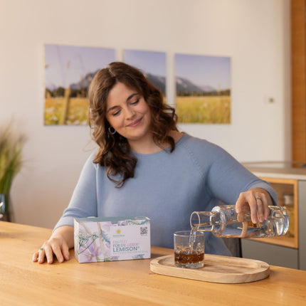 Aknu ārstēšana 32 dienas - mielasts aknām šķidrs augu ekstrakts 2x 800 ml, dzeramā ūdens 500 ml