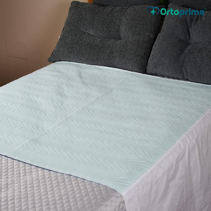 OrtoPrime 2 nesaturēšanas gultas paliktņu iepakojums, mazgājami gultas paklājiņi bērniem un senioriem, 3,15 litri/m² absorbcijas spēja, vairāk nekā 200 mazgāšanas reizes, 4 slāņu ūdensnecaurlaidīgs gultas paliktnis ar spārniņiem, 90 x 85 cm
