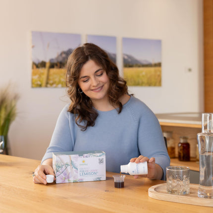 Aknu ārstēšana 32 dienas - mielasts aknām šķidrs augu ekstrakts 2x 800 ml, dzeramā ūdens 500 ml
