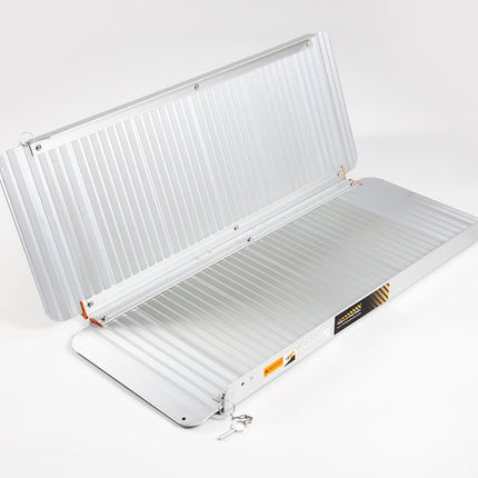 Ramp People ratiņkrēslu rampa/salokāma ratiņkrēslu rampa, izgatavota no alumīnija, 61 cm - 244 cm (61 cm gara x 71,5 cm plata)