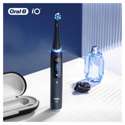 Oral-B iO Ultimate tīrīšanas birstes galviņas elektriskajai zobu birstei, 4 gab., maksimāla zobu tīrīšana ar iO tehnoloģiju, zobu birstes galviņa Oral-B zobu birstēm, melna, 4 gab. iepakojumā