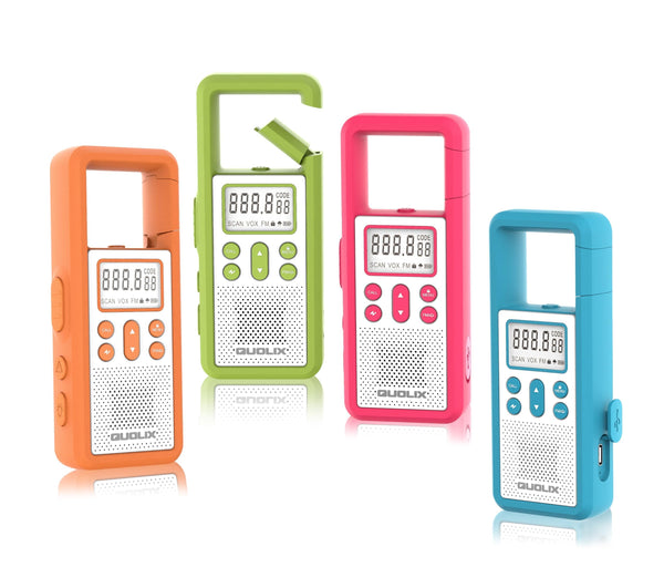 Rāciju uzlādējams komplekts (4 gab.), liela darbības rādiusa PMR rācija, FM radio ar SOS trauksmi un LED lukturīti, rācijas pieaugušajiem ar VOX, piemērotas piedzīvojumiem brīvā dabā, riteņbraukšanai, ceļojumiem