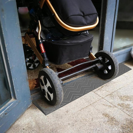 Ratiņkrēslu rampa, durvju sliekšņa rampas pakāpieni, pārnēsājamas iekštelpu slaucīšanas robotdurvis, apmales rampa, neslīdoša cieta plastmasa velosipēda motorollera bagāžai, brīva griešana (pelēka, 100 * 10 * 3 cm)
