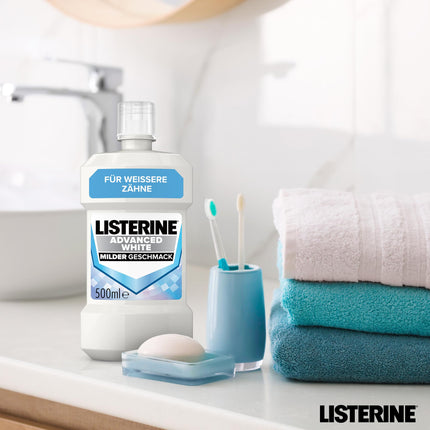 LISTERINE Advanced White mild (500 ml), antibakteriāls mutes skalošanas līdzeklis noturīgu zobu traipu noņemšanai, mutes skalošanas līdzeklis ar maigu balināšanas tehnoloģiju, baltākiem zobiem tikai 1 nedēļas laikā