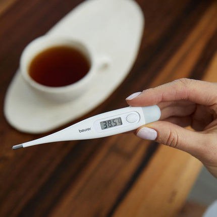 Beurer FT 09 digitālais un ķermeņa termometrs, ūdensizturīgs, LCD displejs ar mērīšanas diapazonu +/- 1 ºC, skaņas signāls, bez stikla, krāsa balta