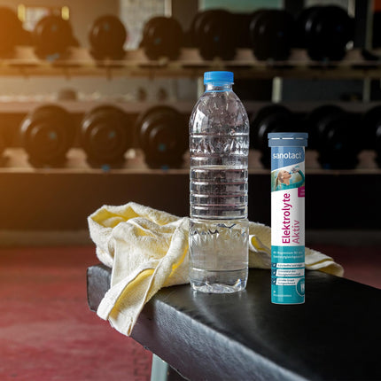 sanotact Electrolytes Active - 20 putojošās elektrolītu tabletes ar magniju, nātriju un kāliju. Bez kalorijām, bez cukura, vegāns. Laima-greipfrūtu garša.