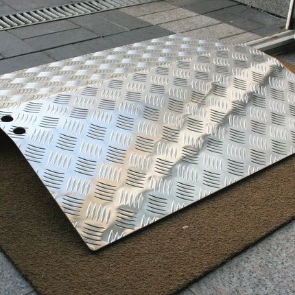 Durvju sliekšņa rampas sliekšņa tilts ratiņkrēslu rampa 81 cm garumā alumīnijs Alu