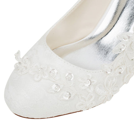 Emily Bridal kāzu kurpes sievietēm, zīdaina satīna augstpapēžu kurpes ar mežģīņu un ziedu kristāla pērļu šuvēm, ziloņkaula krāsā, 40 EU (7 UK)