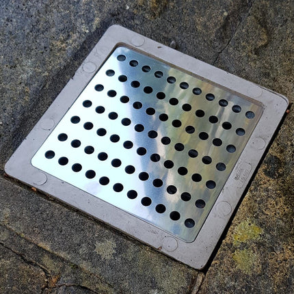SIYOTO kanalizācijas vāks no 304 nerūsējošā tērauda, ​​aizsardzība pret aizsprostojumiem (20 x 20 cm)