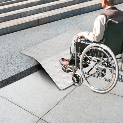 Vigevee durvju sliekšņa rampa, ratiņkrēslu rampa no alumīnija, ratiņkrēslu rampa, kravnesība 270 kg, sliekšņa rampa, sliekšņa tilts, neslīdošs, pārnēsājams ar rokturiem (60 x 70 x 10 cm)