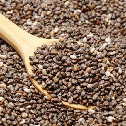 Naturacereal čia sēklas 1 kg – bagātas ar omega-3 taukskābēm, šķiedrvielām un augu olbaltumvielu avots, antioksidantu spēkstacija, ideāli piemērotas smūtijiem, pudiņiem un citiem ēdieniem – ētiski novāktas